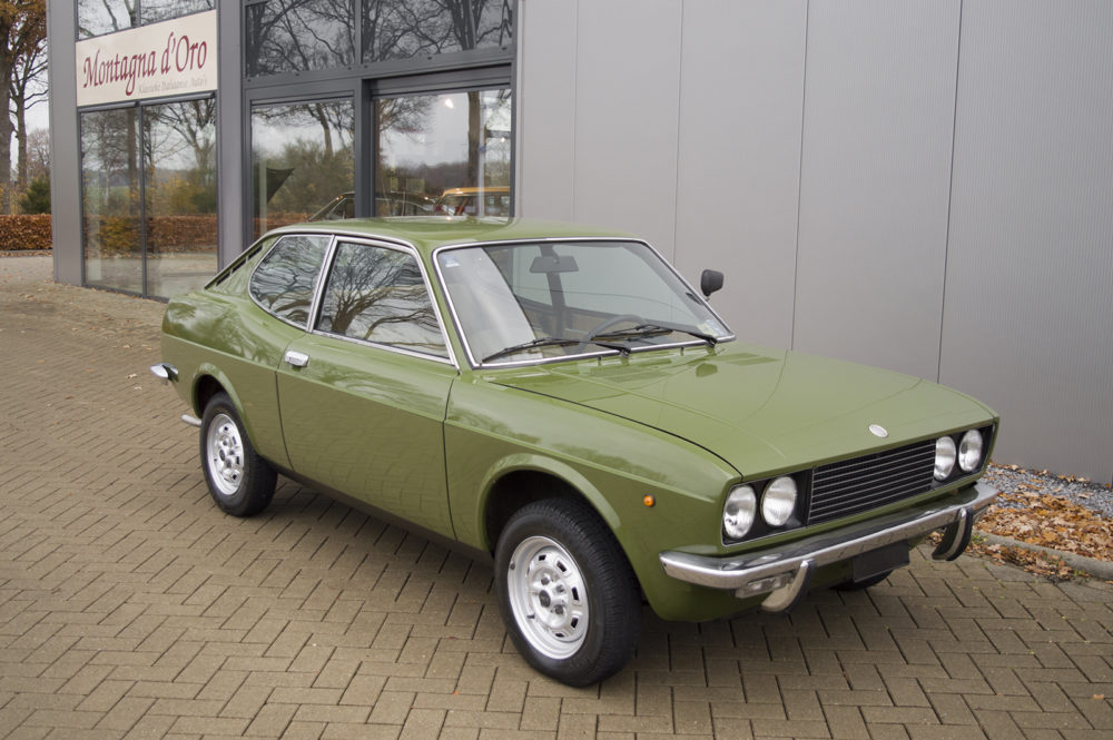 fiat 128 Sport coupe1